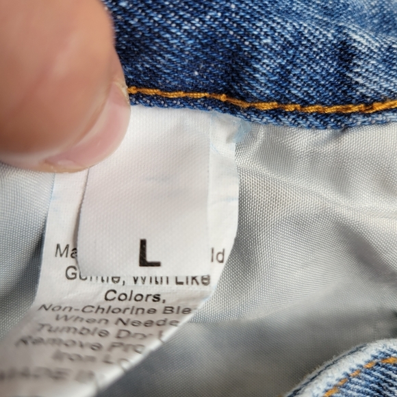 ⬇️ Strauss & AO Distressed Cut Off Jean Shorts Size L - Picture 3 of 5